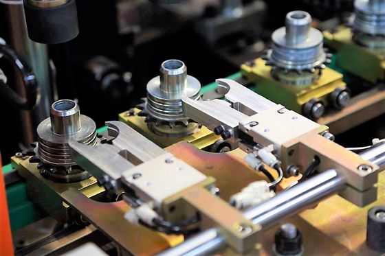 comprar Máquina de molde automática completa do sopro do recipiente plástico da bebida da garrafa de óleo da água do ANIMAL DE ESTIMAÇÃO 0~20L online manufacture