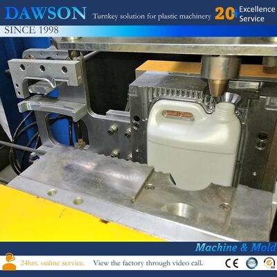 HDPE PP Plastic Processed Blow Molding Machine For 5 Liter Jerry Can Engine Oil Bottle Chemical Container Manufacturing